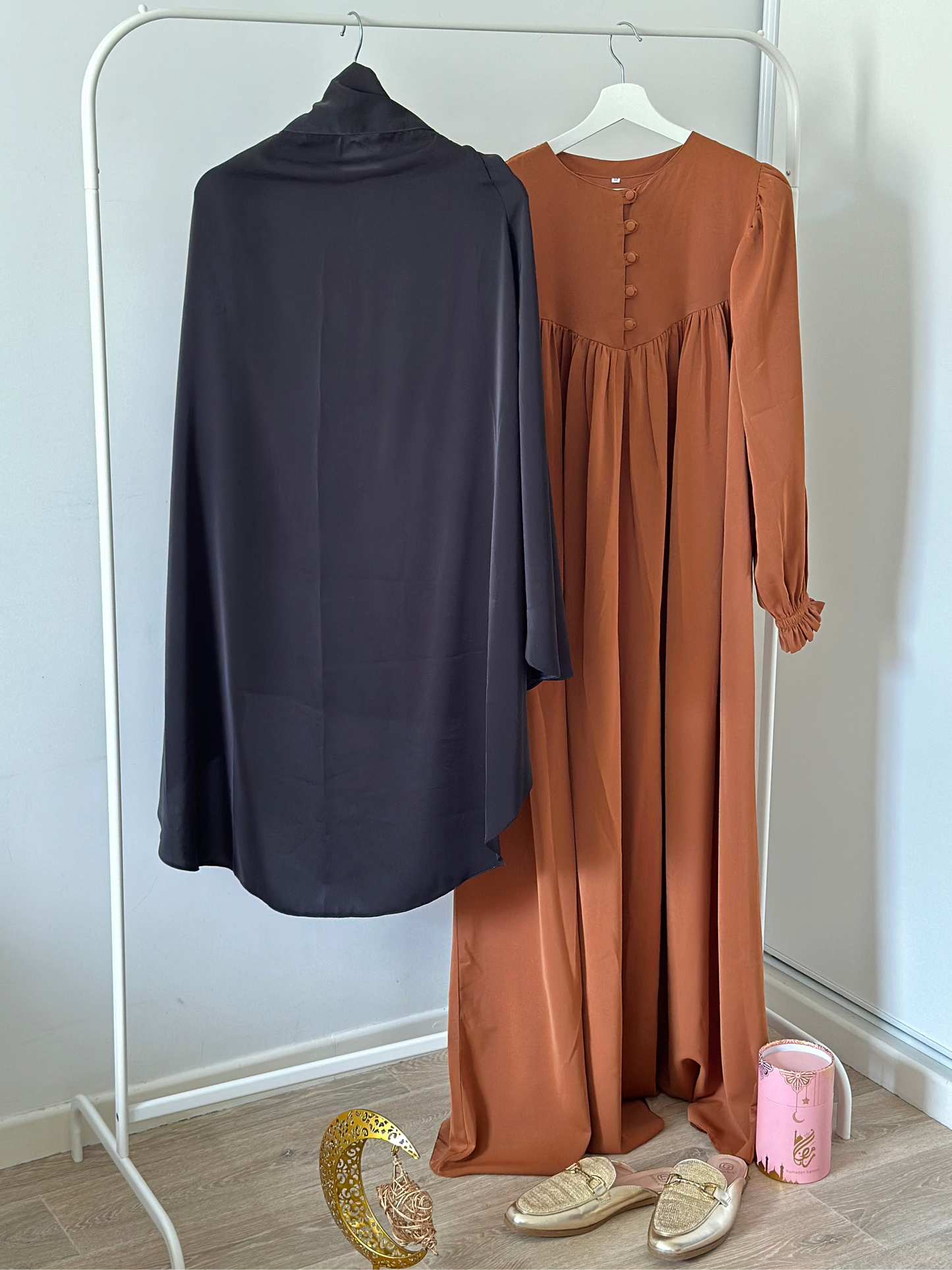 ABAYA MOUNA – Marron caramel
